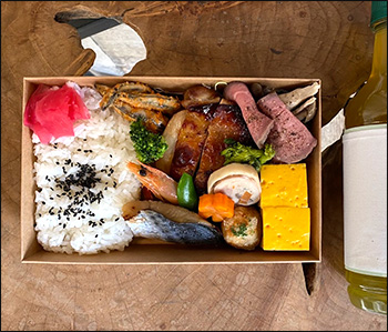 1段 月の舟彩り弁当（和）